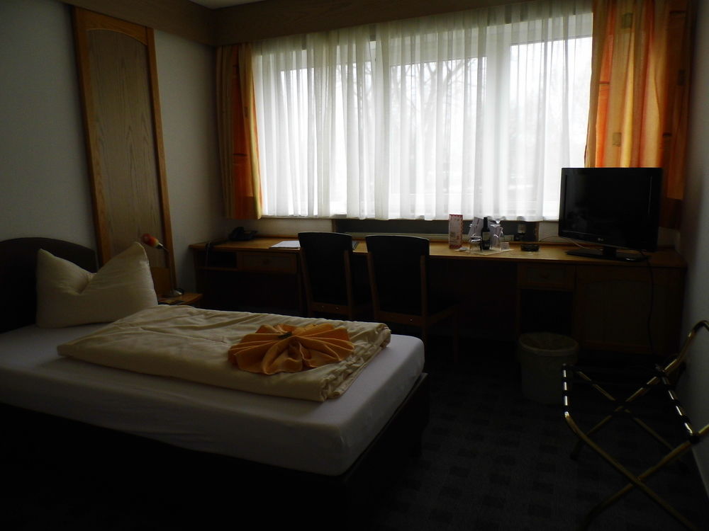 Hotel Wasserburg Мюнхен Экстерьер фото